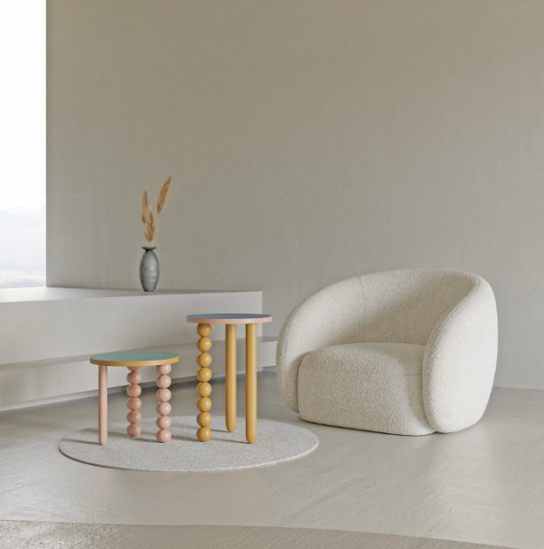 Meja Sampingan dengan Bahan Jala Nelayan